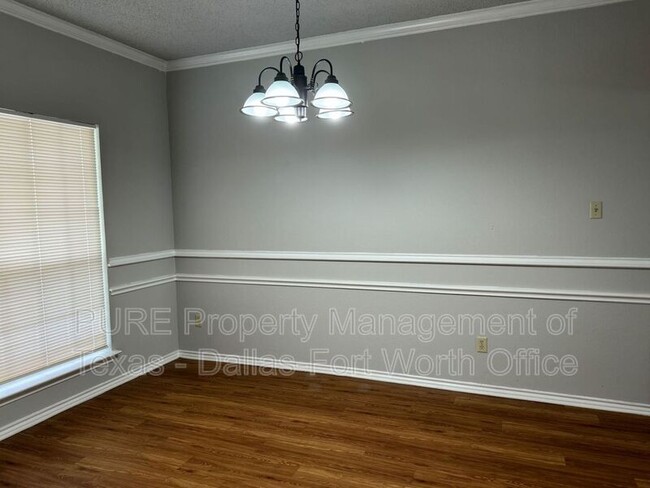 Photo - 7724 Sagebrush Ct N