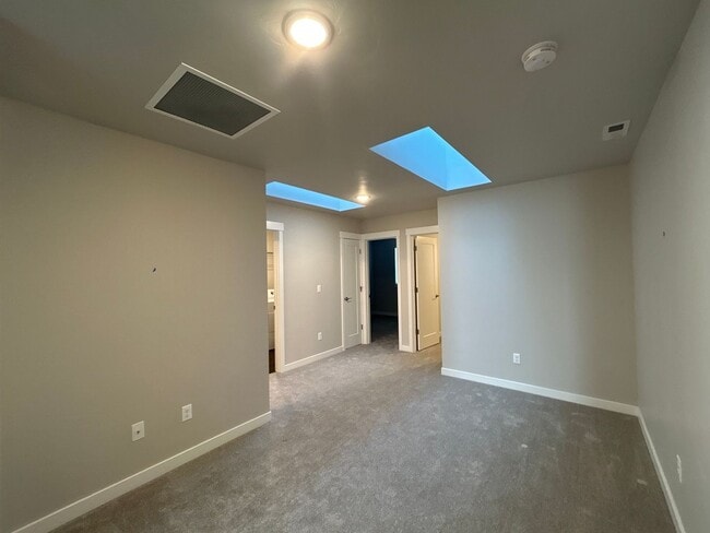 Photo - Spacious 3BR/2.5BA Townhome w/ Community Park & Trails – Bend, OR