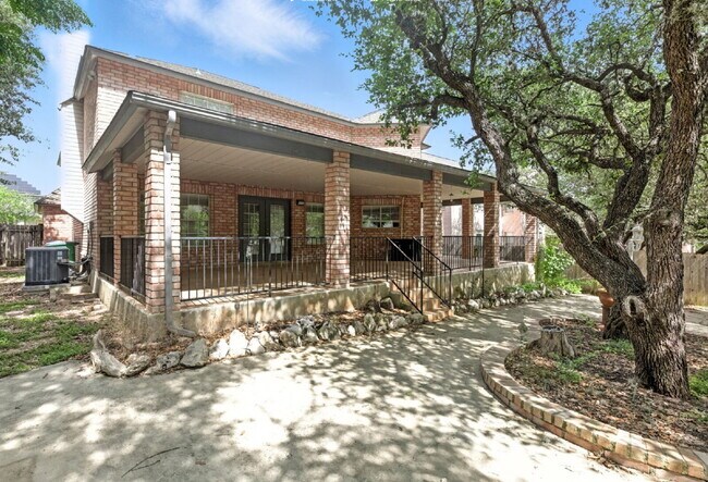 Photo - "Spacious 4-Bedroom San Antonio Retreat wi...