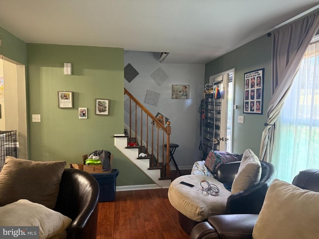 Photo - 436 Hillside Ave
