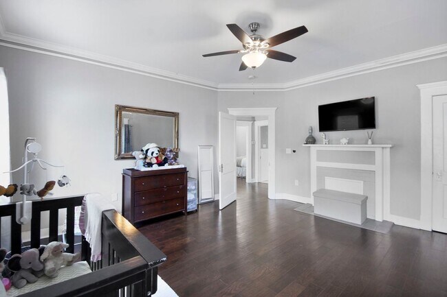 Photo - 514 W Ontario Ave SW