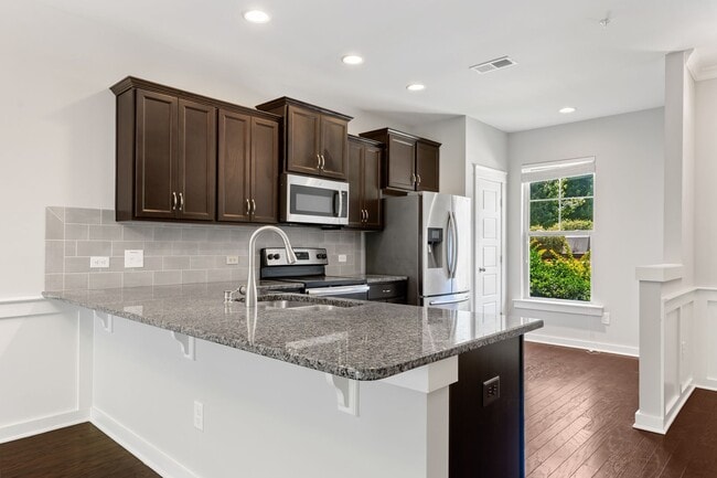 Photo - Freshly painted townhome at Lynn and Glenwood: Available Now!