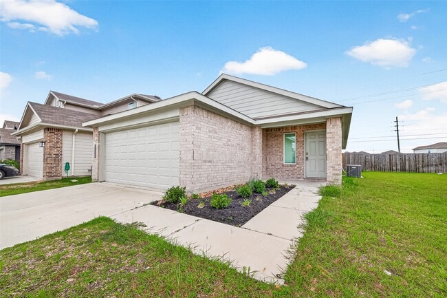 Building Photo - 1710 Legacy Hills Dr