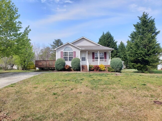 3 Bedroom home in CreekSide Village - 3 Bedroom home in CreekSide Village