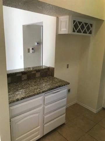 Photo - 7712 Pear Tree Ln