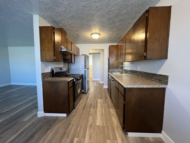 Photo - AT1071 Unit #520