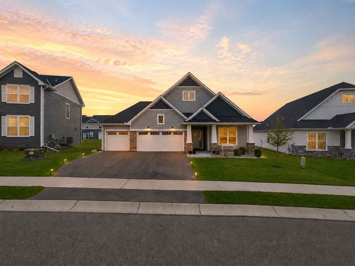 Photo - 6218 Tamarack Ln