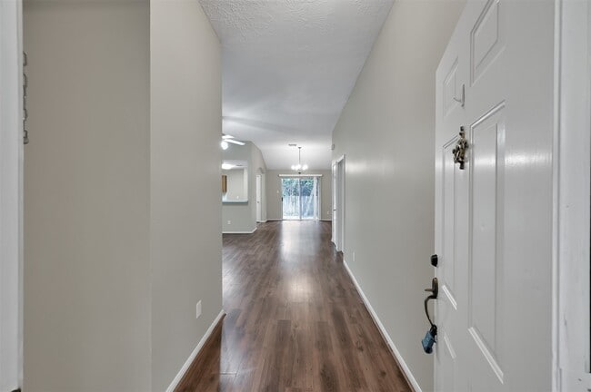 Photo - 318 Paradise Ln