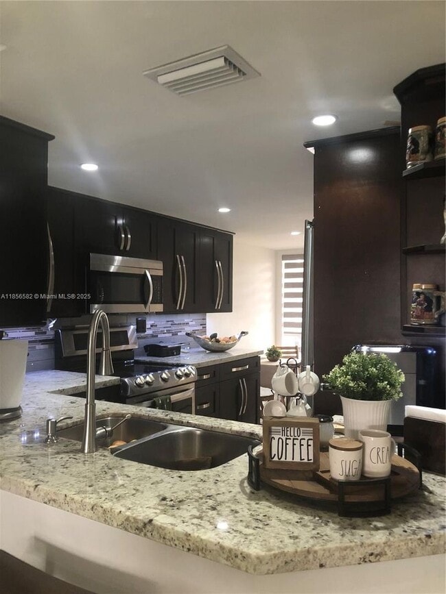 Photo - 1155 NW 123rd Ct Casa