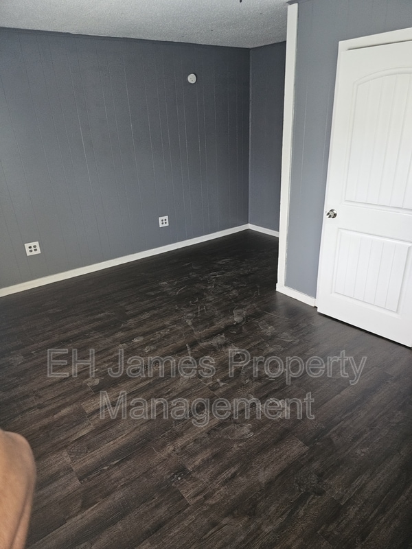 Photo - 217 N Wilson Ave
