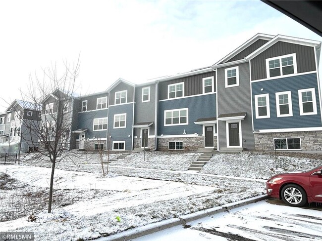 Photo - 8621 London Cir NE Townhome