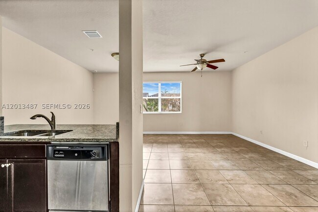 134 SE 28th Ter Unit 20