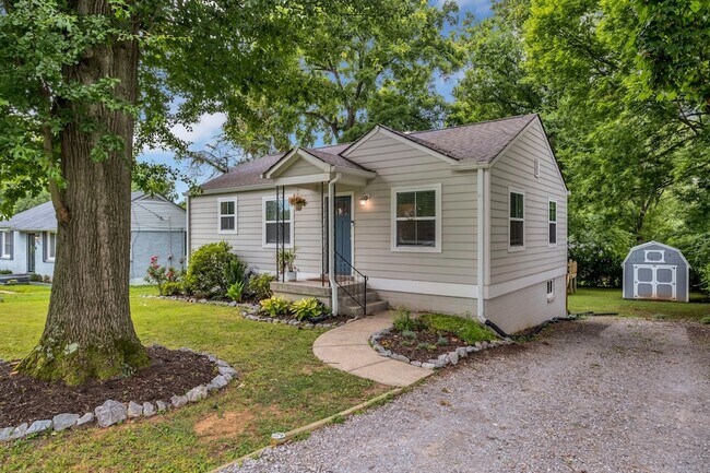 Photo - 2929 Emery Dr House