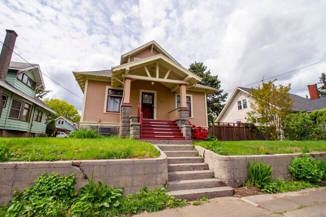 Photo - Gorgeous Craftsman Home near N Mississippi with Fenced Yard, Ample Storage!