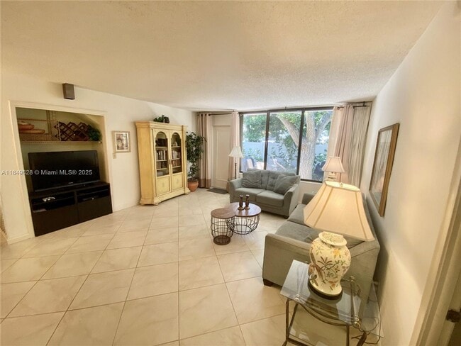 Photo - 1696 S Ocean Ln Unit 169