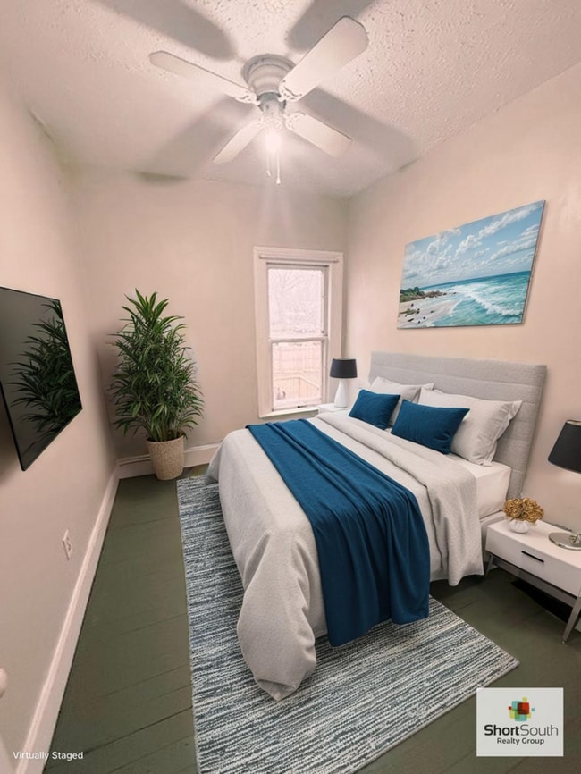 Photo - Updated 4 bed 1 bath single family home.