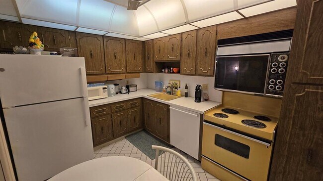 Photo - 3150 N Course Ln Unidad 202