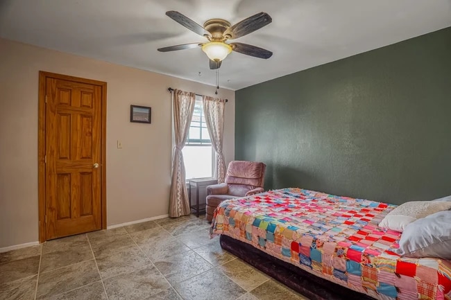 bedroom 1 - 2501 W Zia Rd Unit 10212