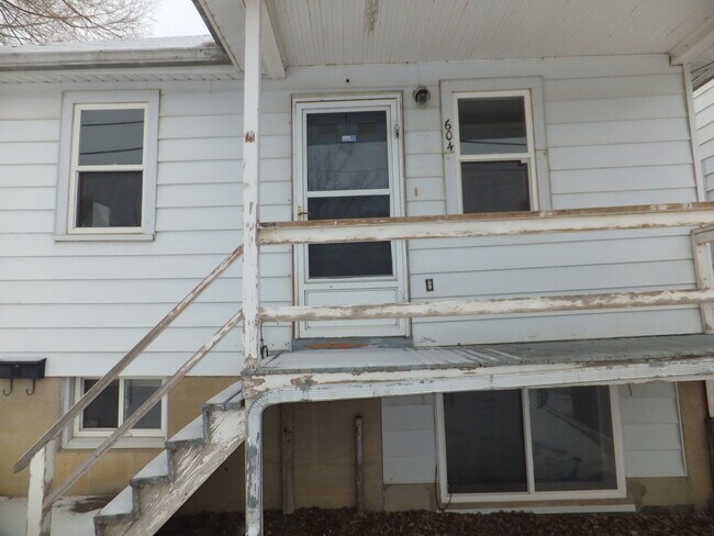 604 Ridge Ave