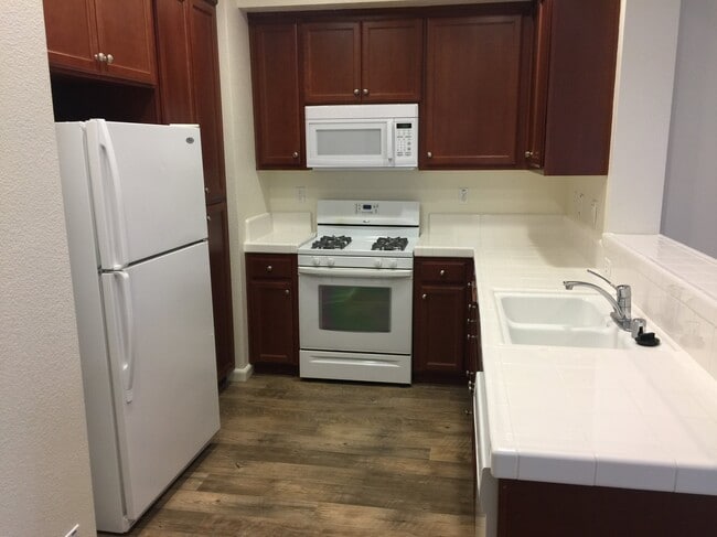 C Plan Kitchen - Meridian at Eastgate