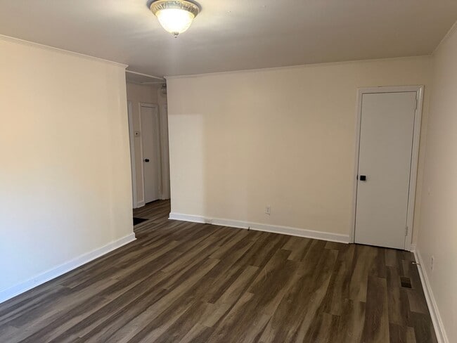 Photo - Adorable 2 Bedroom Home with Bonus Room!