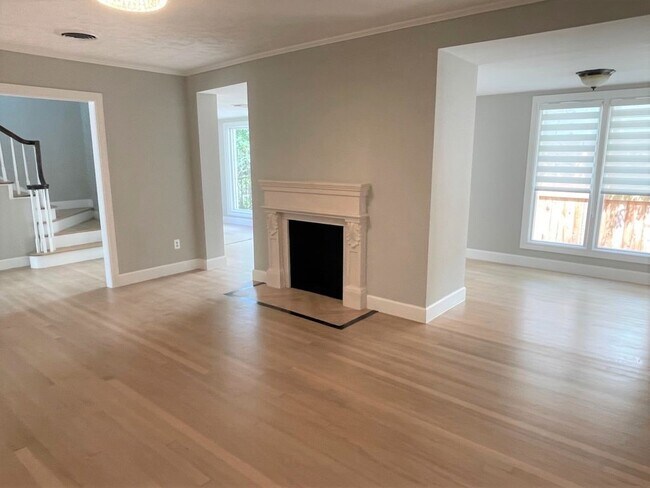 Photo - 3605 Plumb St