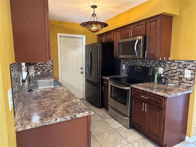 Photo - 7621 Greybirch Terrace