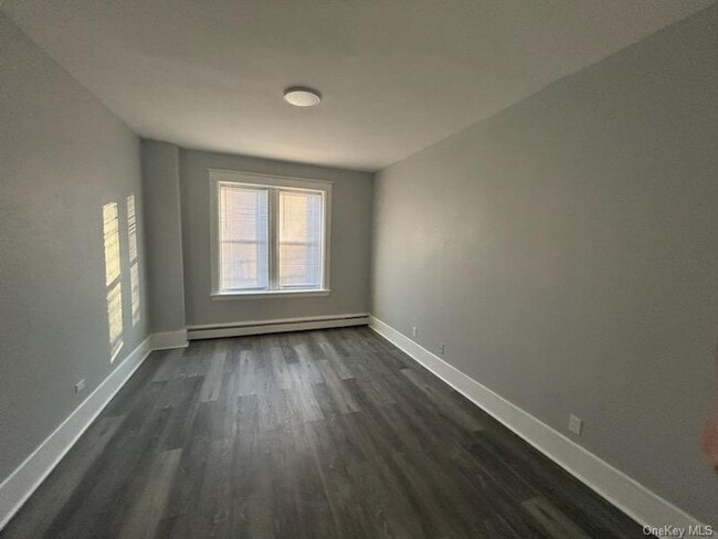 Photo - 60 Carroll St Unit B1