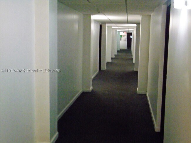 Photo - 4174 Inverrary Dr Unit 1004