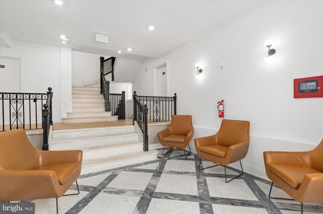 Photo - 2869 28th St NW Unit 301