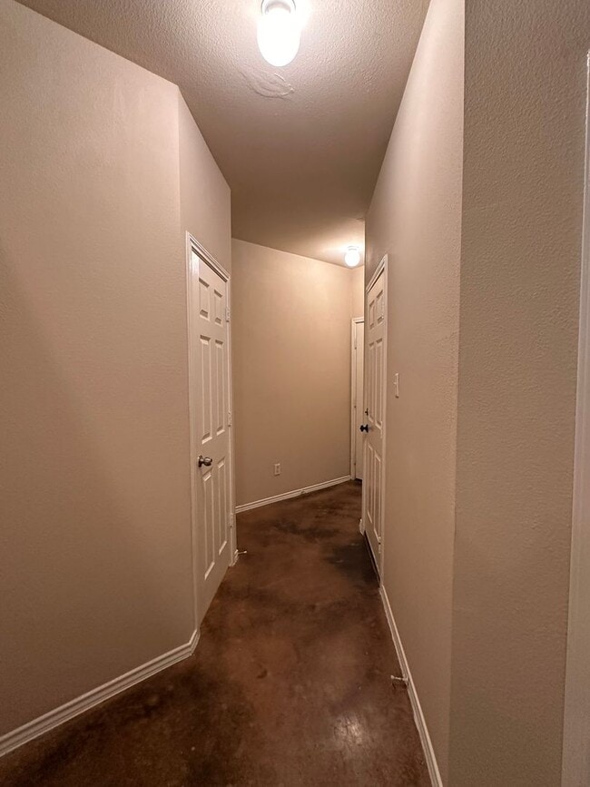 Photo - Townhouse available for IMMEDIATE move in