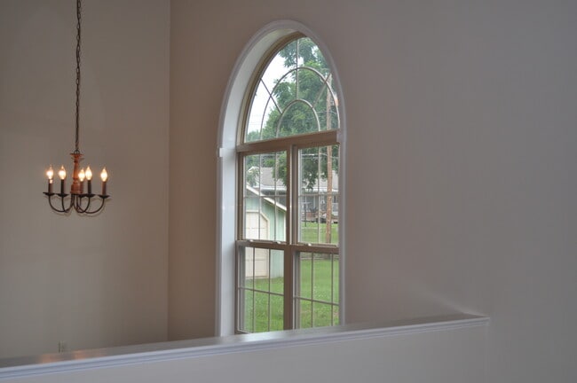 Photo - 13930 Maugansville Rd