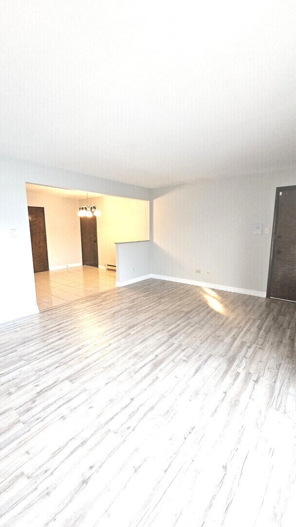 Photo - 7540 W 111th St Unidad 3E