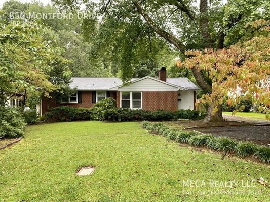 Building Photo - 850 Montford Dr