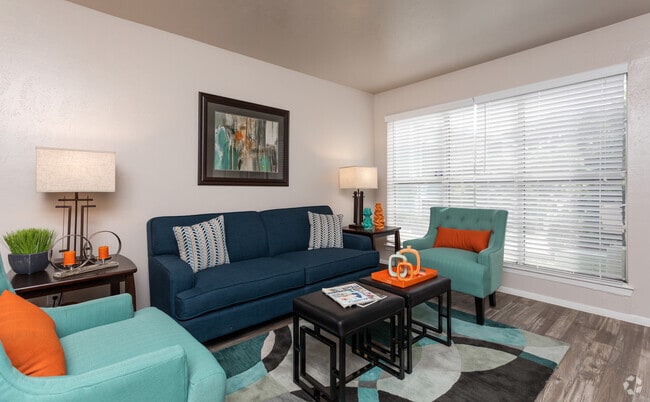 2BR, 2BA - 905SF "El Cabo" Living Room - Vive Apartments
