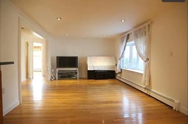 Photo - 64 Truman Rd