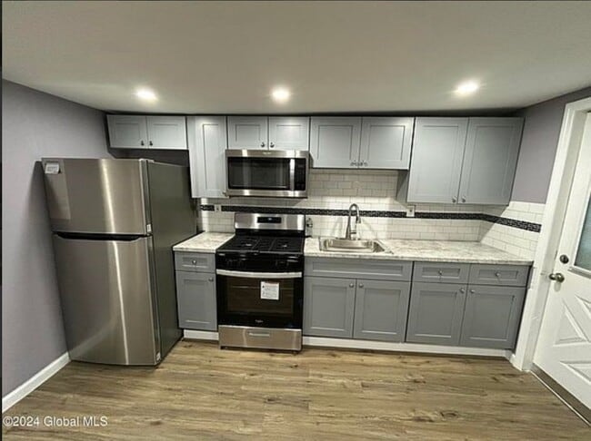 Photo - 97 3rd Avenue