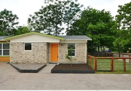 Building Photo - 1705 E 14th St