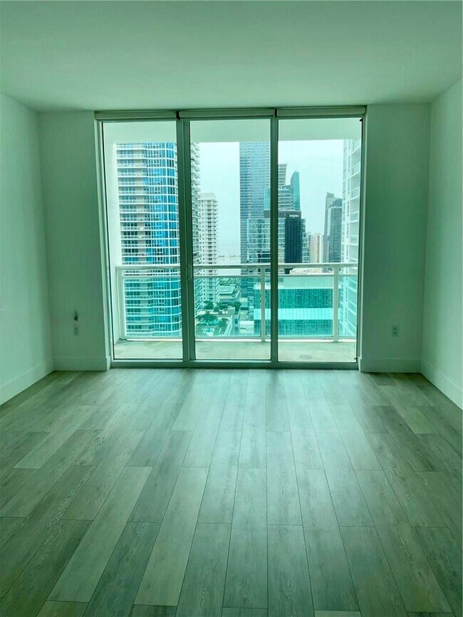 Photo - 950 Brickell Bay Dr Unit 3103
