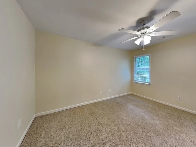 Photo - 808 Oak Trail Dr