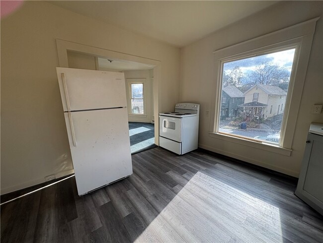 Photo - 43 Spruce St