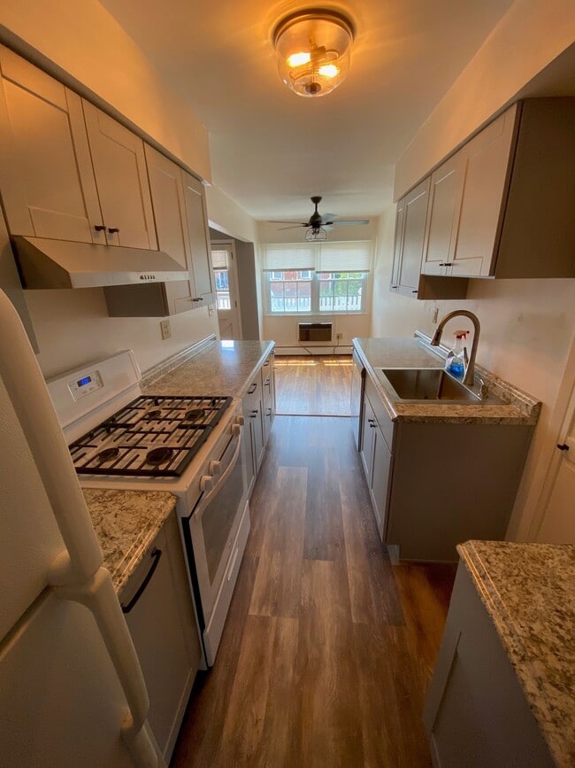 Photo - 6 Colonial Rd Unit 48