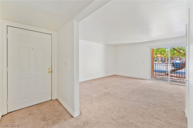 4360 Sandy River Dr Unit 31