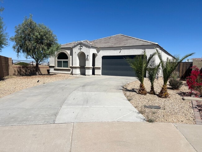 Building Photo - 42132 W Manderas Ln