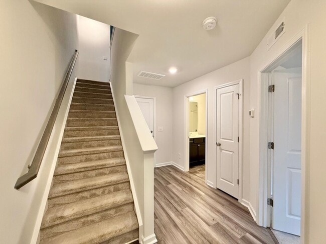 Photo - Stunning 3BD, 3.5BA Raleigh Townhome in the Desirable 5401 North Community Within Walking Distanc...