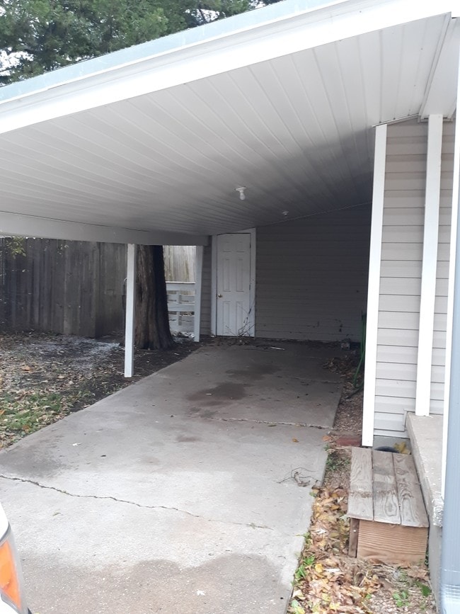 Photo - 215 S Berry St