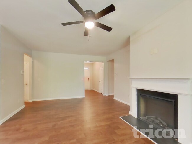 Photo - 474 Lake Ridge Ln