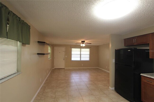 38942 9th Ave