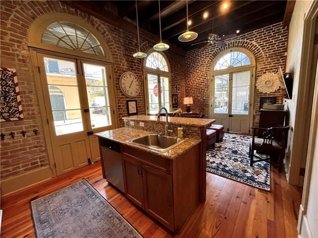 Photo - 1141 Royal St