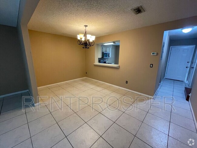 Building Photo - 4435 Brook Hollow Cir Rental